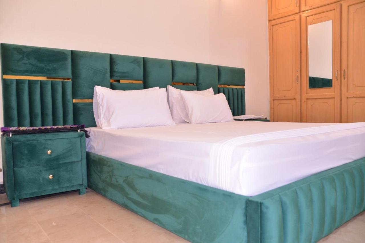 Redbury Guesthouse Islamabad Eksteriør billede